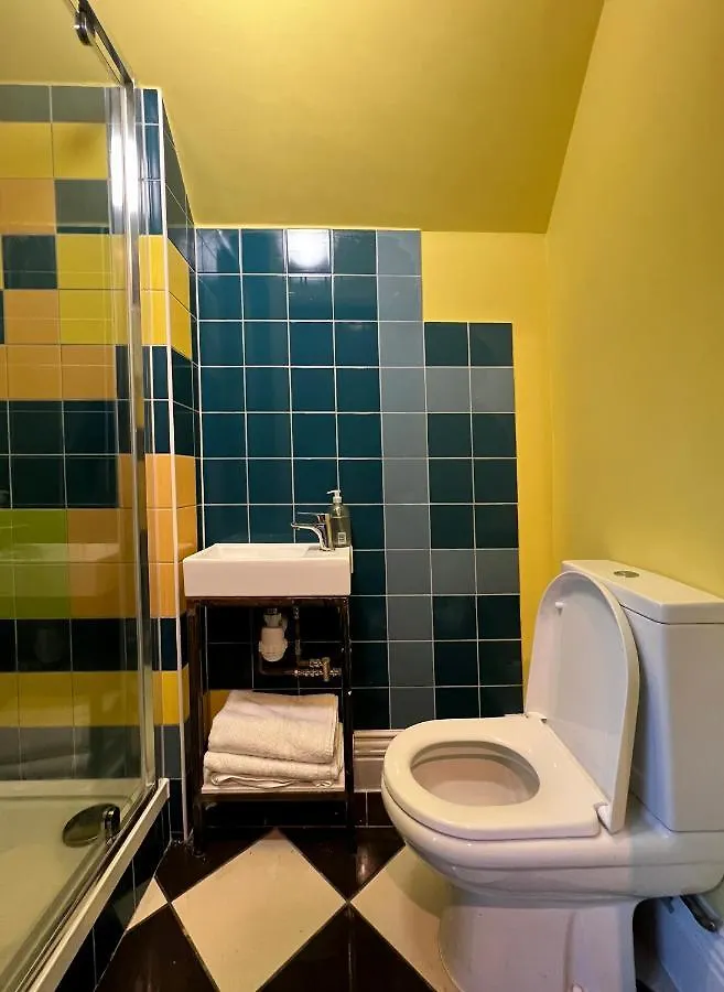 Art Hostel Leeds  United Kingdom