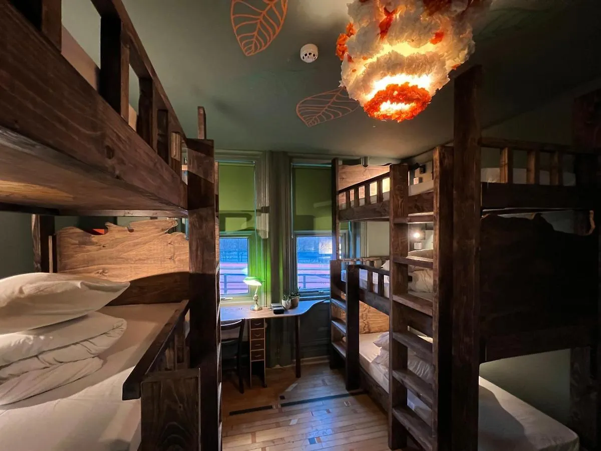 Art Hostel Leeds  United Kingdom