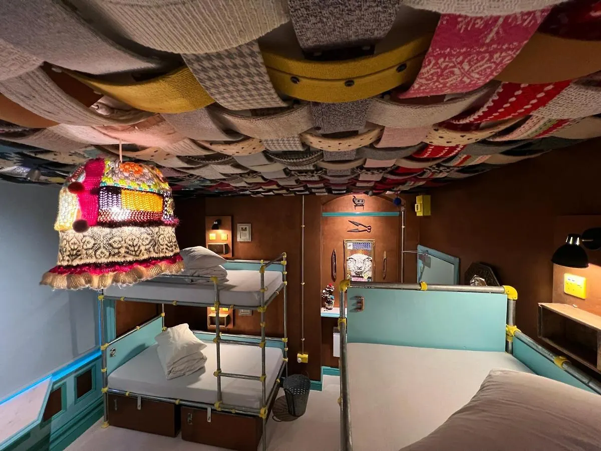 Art Hostel Leeds  United Kingdom